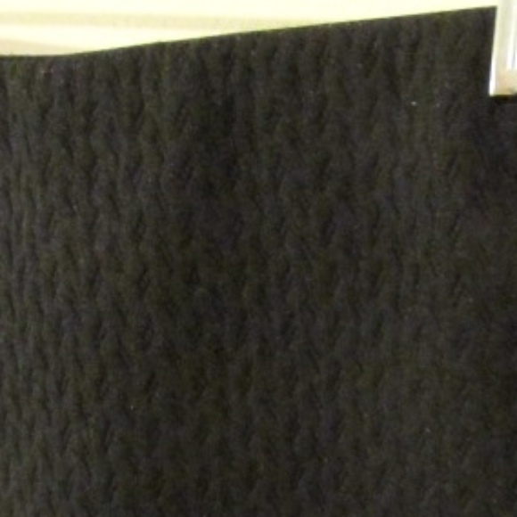 Max Studio Black Woven Stretch Mini Skirt, Size M - Picture 2 of 5